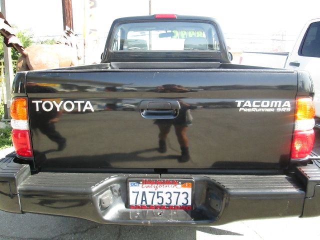 Toyota Tacoma 2002 photo 2