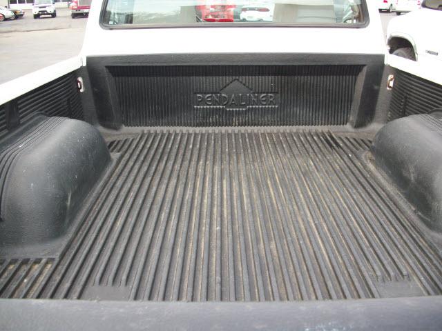 Toyota Tacoma 2002 photo 3