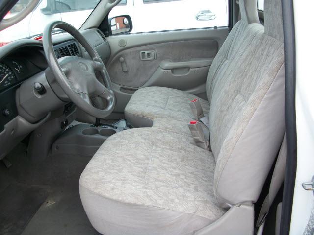 Toyota Tacoma 2002 photo 4