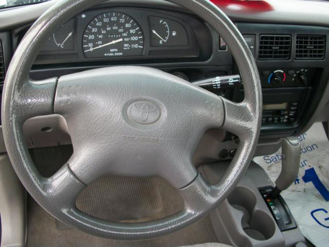 Toyota Tacoma 2002 photo 5