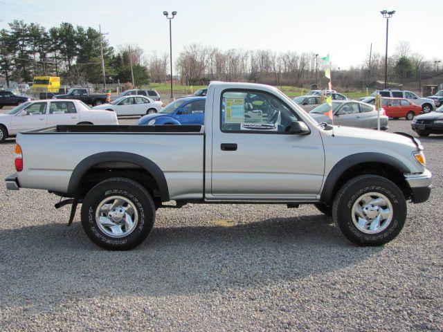 Toyota Tacoma 2002 photo 2