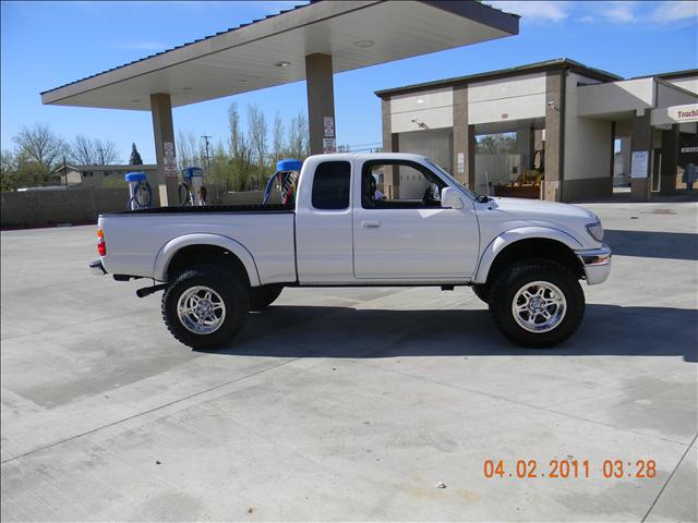 Toyota Tacoma 2003 photo 3