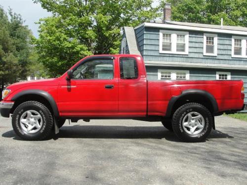 Toyota Tacoma 2003 photo 2