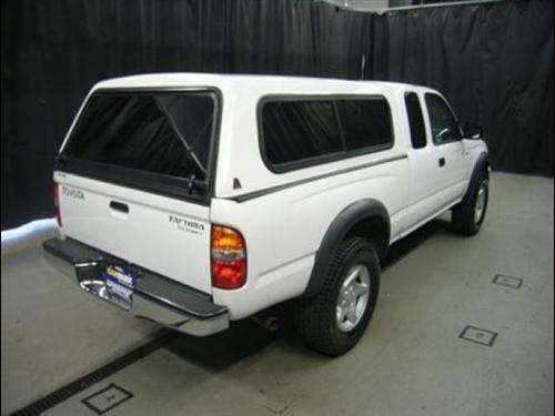 Toyota Tacoma 2003 photo 2