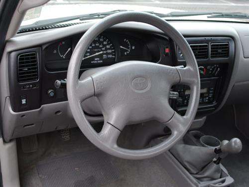 Toyota Tacoma 2003 photo 3