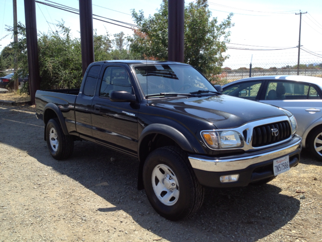 Toyota Tacoma 2003 photo 2