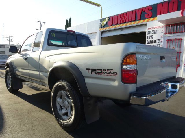 Toyota Tacoma SLT Laramie Big Horn Pickup Truck