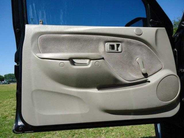 Toyota Tacoma 2003 photo 29