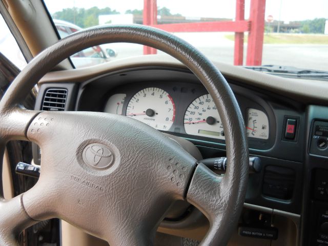 Toyota Tacoma 2003 photo 4