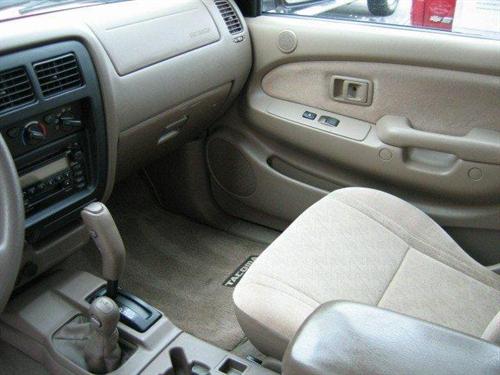 Toyota Tacoma 2003 photo 4