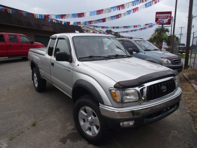 Toyota Tacoma LT Pickup 4D 6 1/2 Ft Pickup Truck
