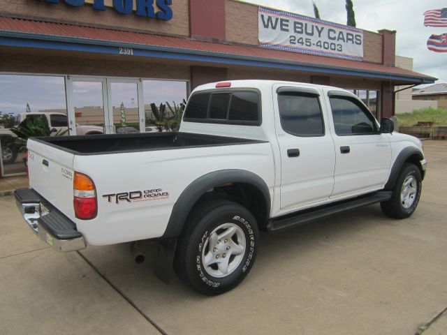 Toyota Tacoma 2004 photo 3
