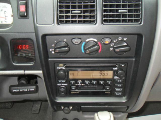 Toyota Tacoma 2004 photo 14