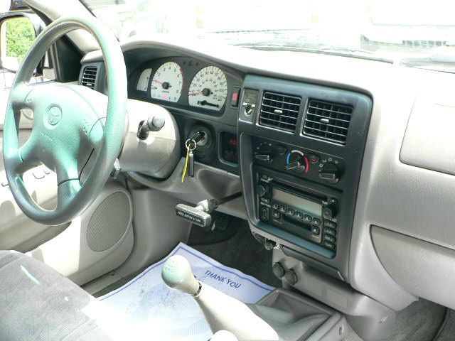 Toyota Tacoma 2004 photo 0
