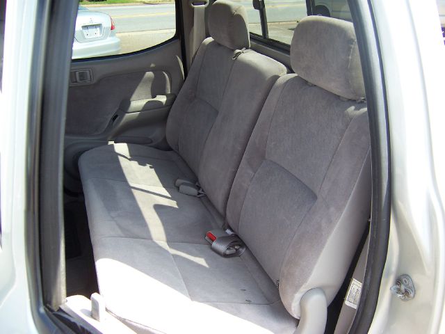 Toyota Tacoma 2004 photo 5
