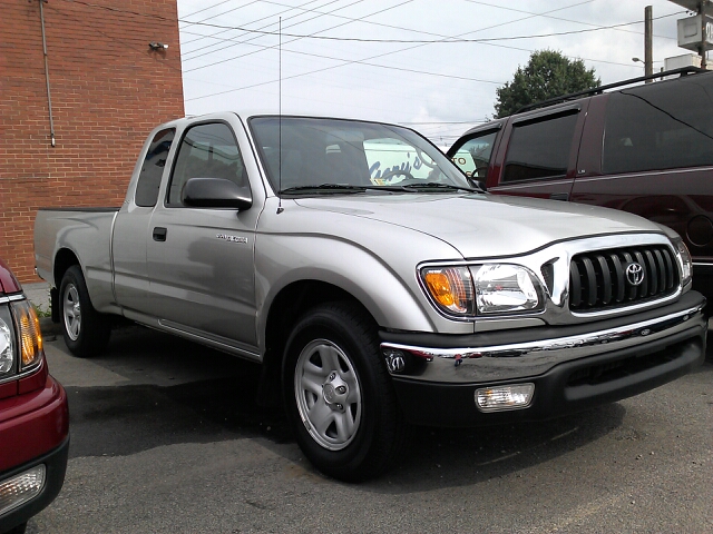 Toyota Tacoma 2004 photo 3