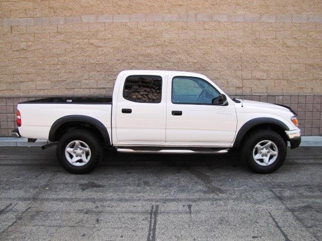 Toyota Tacoma 2004 photo 4