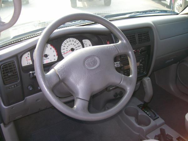 Toyota Tacoma 2004 photo 1