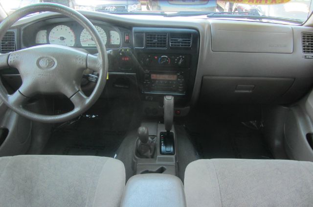 Toyota Tacoma 2004 photo 1