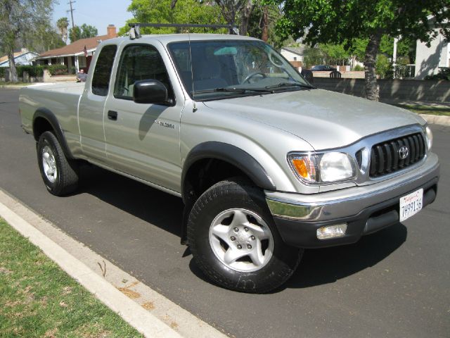 Toyota Tacoma 2004 photo 4