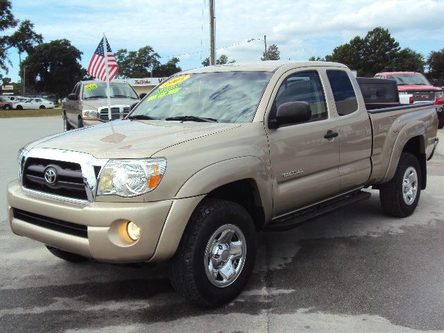 Toyota Tacoma 2005 photo 2