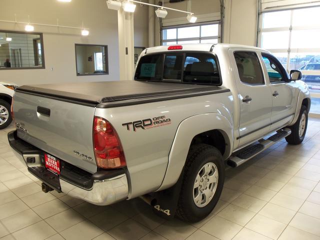 Toyota Tacoma 2005 photo 2