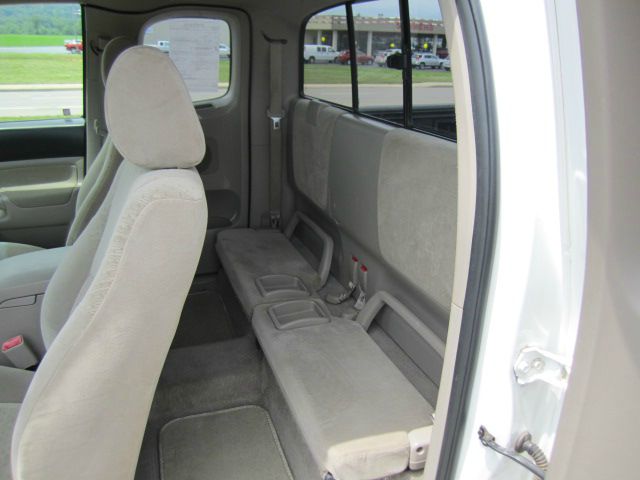 Toyota Tacoma ES 3.0L AUTO Pickup Truck