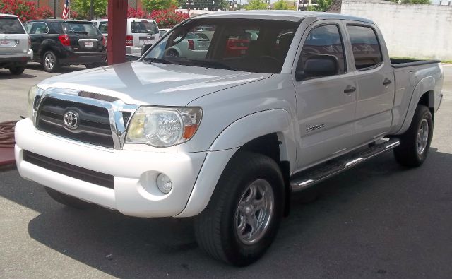 Toyota Tacoma 2005 photo 1