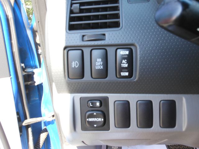 Toyota Tacoma 2005 photo 22