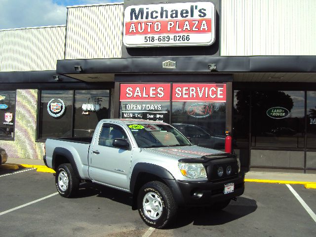 Toyota Tacoma 2005 photo 2