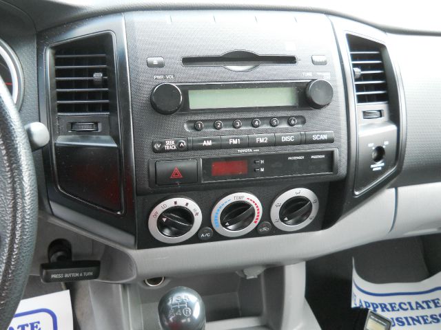 Toyota Tacoma 2005 photo 7