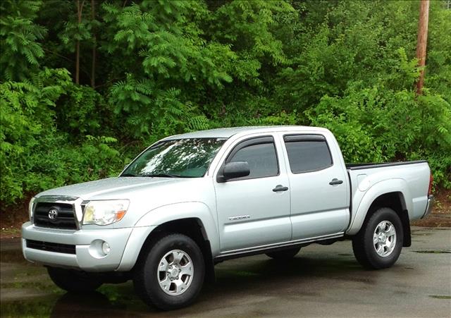 Toyota Tacoma 2005 photo 10