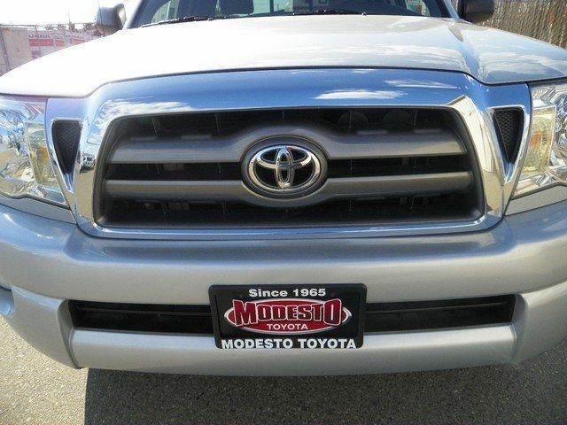 Toyota Tacoma GS - Sport Pickup