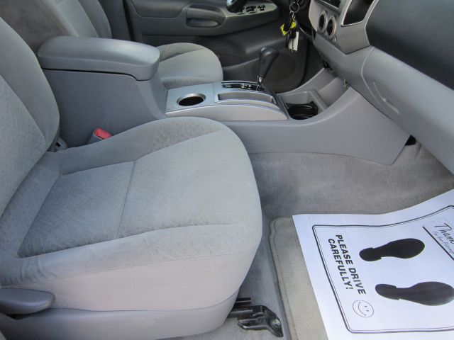 Toyota Tacoma 2005 photo 25