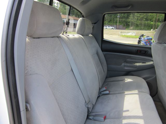 Toyota Tacoma 2005 photo 28