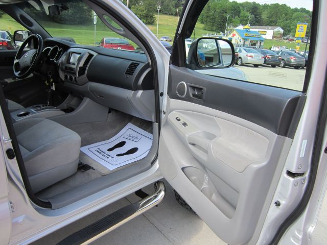 Toyota Tacoma 2005 photo 3
