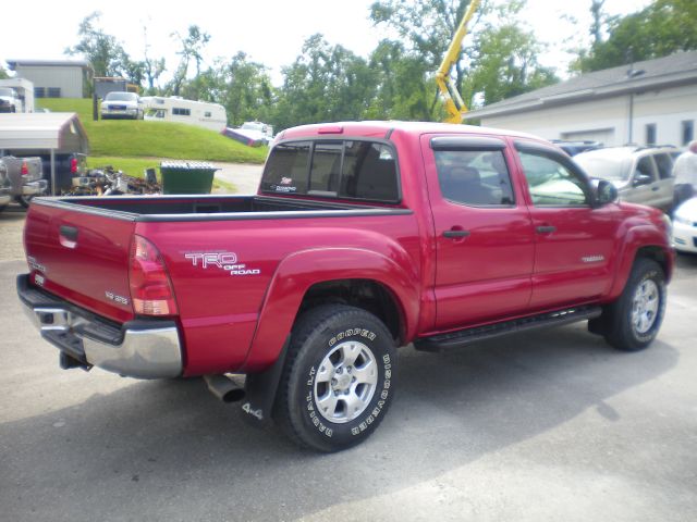 Toyota Tacoma 2005 photo 10