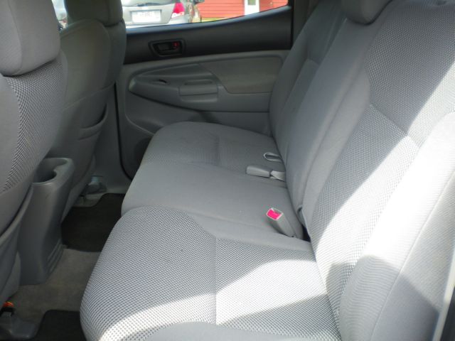 Toyota Tacoma 2005 photo 13