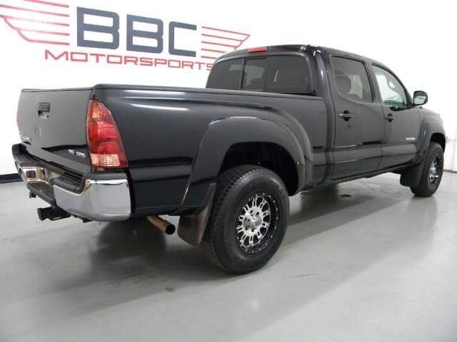 Toyota Tacoma 2005 photo 2