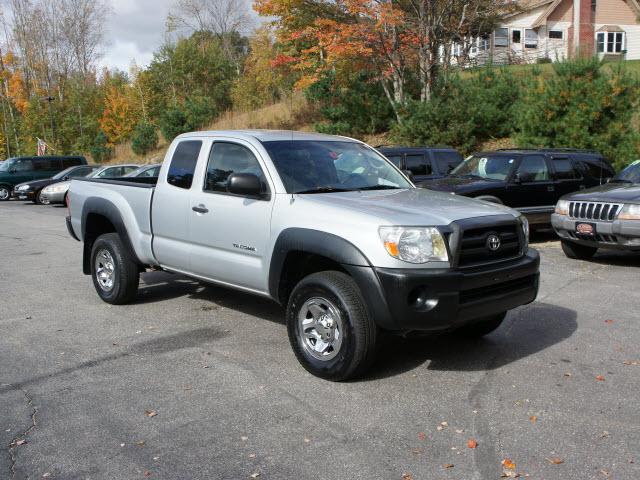 Toyota Tacoma 2005 photo 2