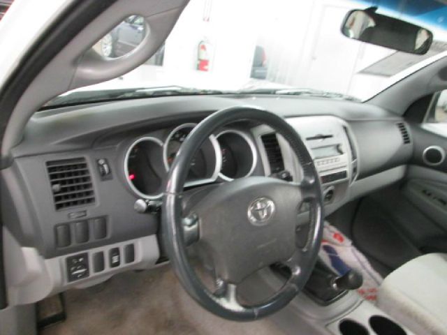 Toyota Tacoma 2006 photo 2