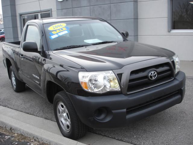 Toyota Tacoma Base Pickup