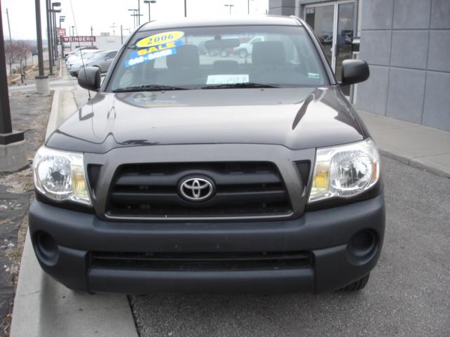 Toyota Tacoma 2006 photo 2