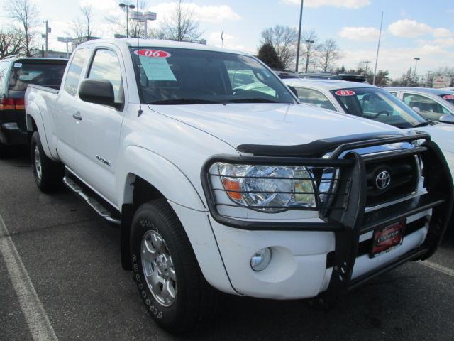 Toyota Tacoma 2006 photo 2