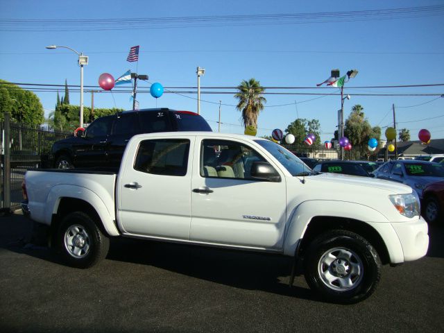Toyota Tacoma 2006 photo 2
