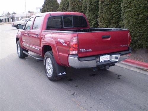 Toyota Tacoma 2006 photo 2