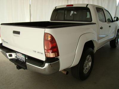 Toyota Tacoma 2006 photo 2
