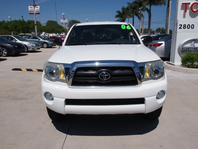 Toyota Tacoma 2006 photo 1
