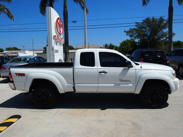 Toyota Tacoma 2006 photo 4