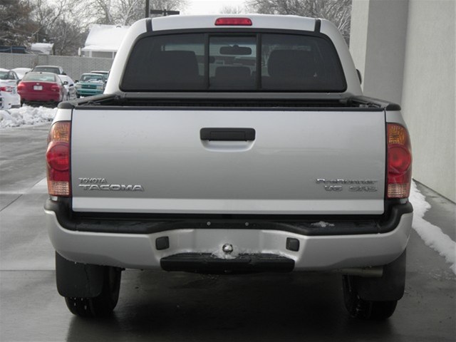 Toyota Tacoma 2006 photo 2